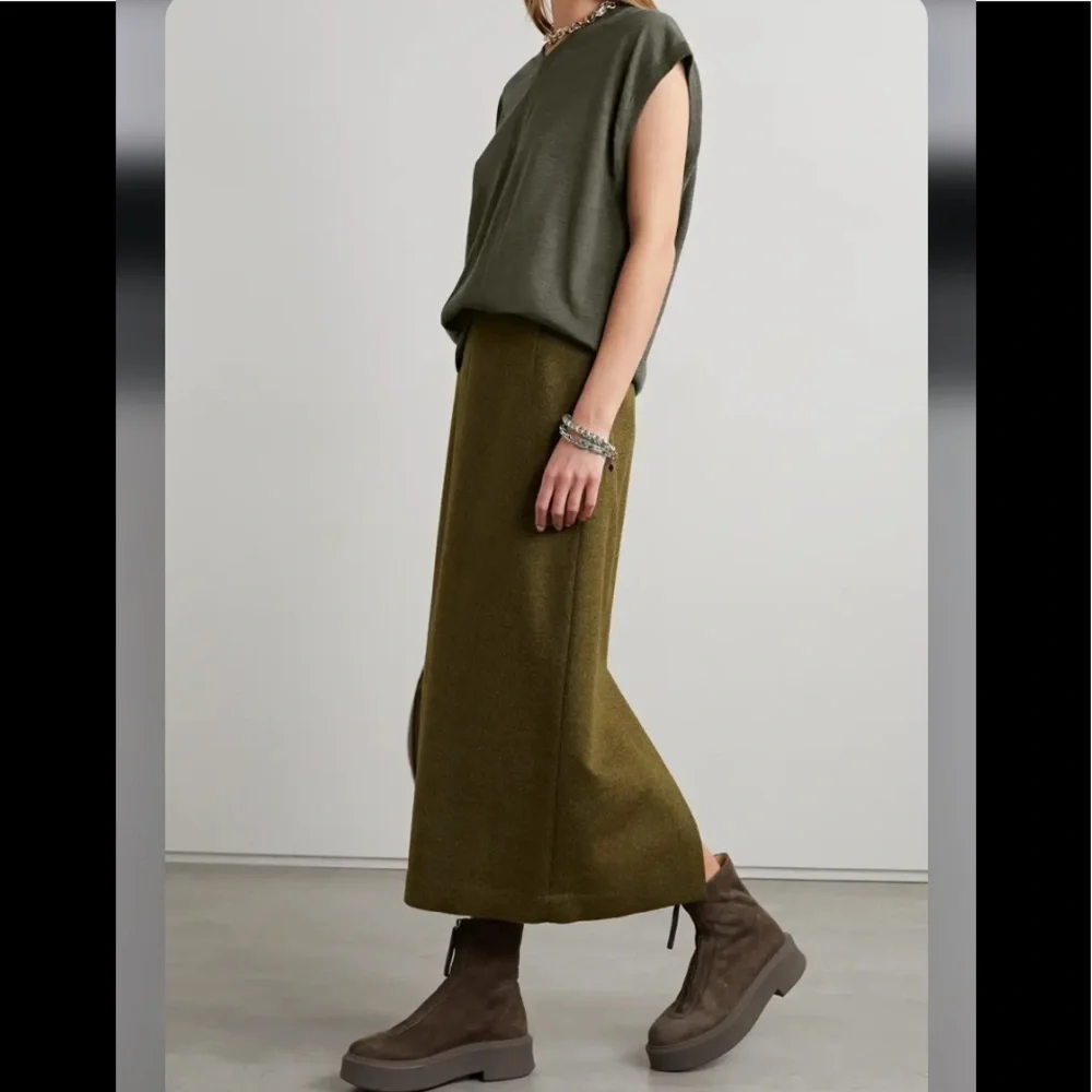 The Row 100% Merino Wool Vest Down Top Deep Moss s2. - Picture 7 of 16